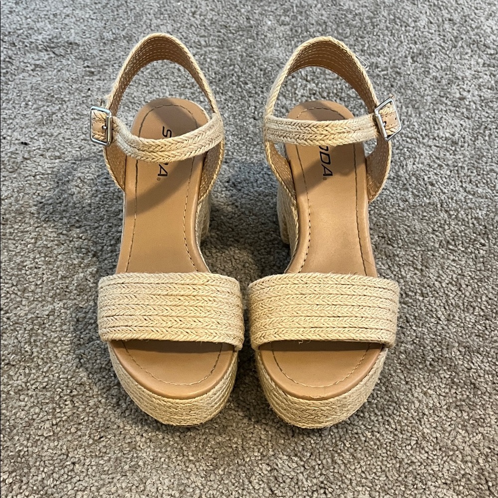 Soda Women's Tan Wedge Sandals